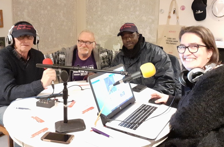 Souleymane avec nous au studio radio